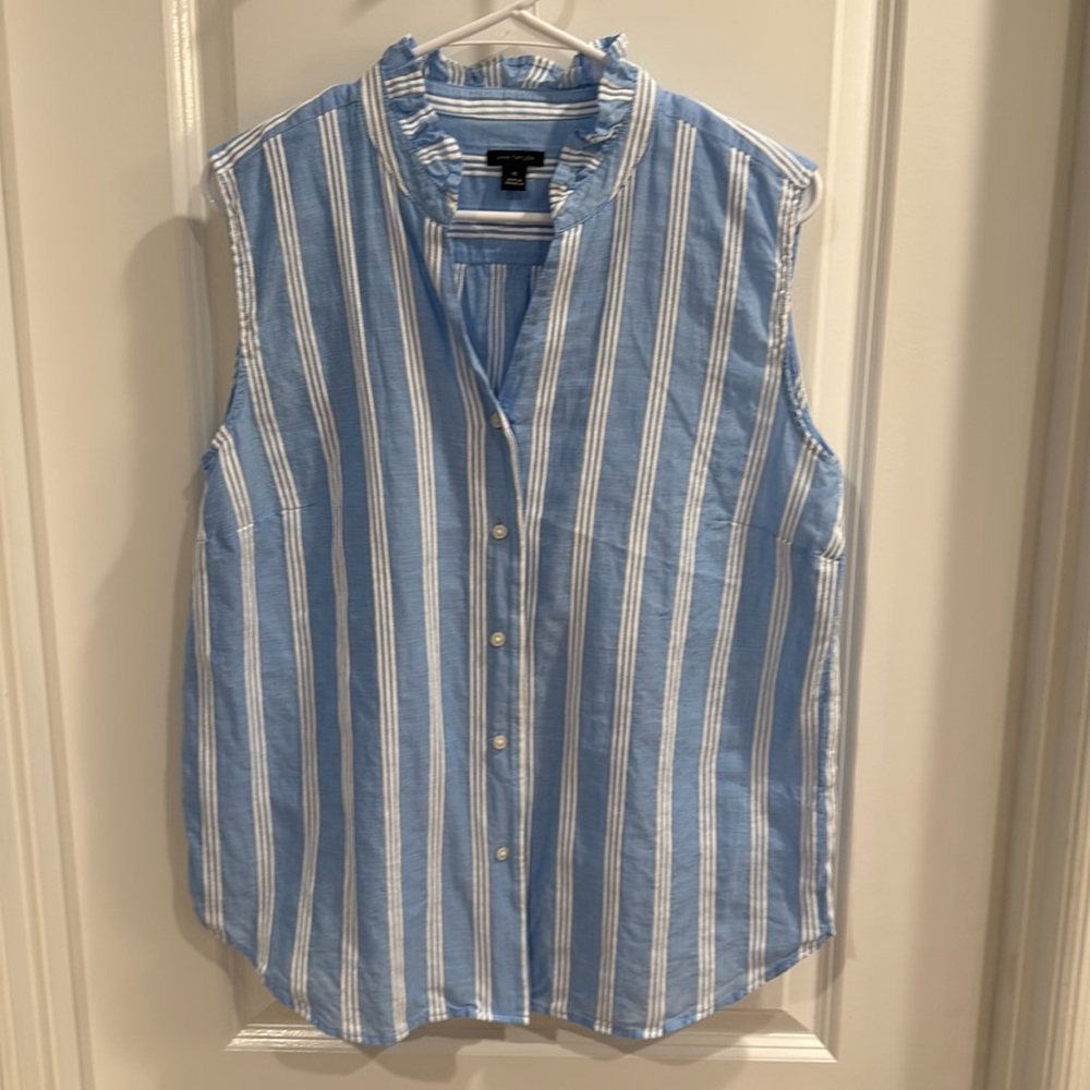 💙Ann Taylor Top💙